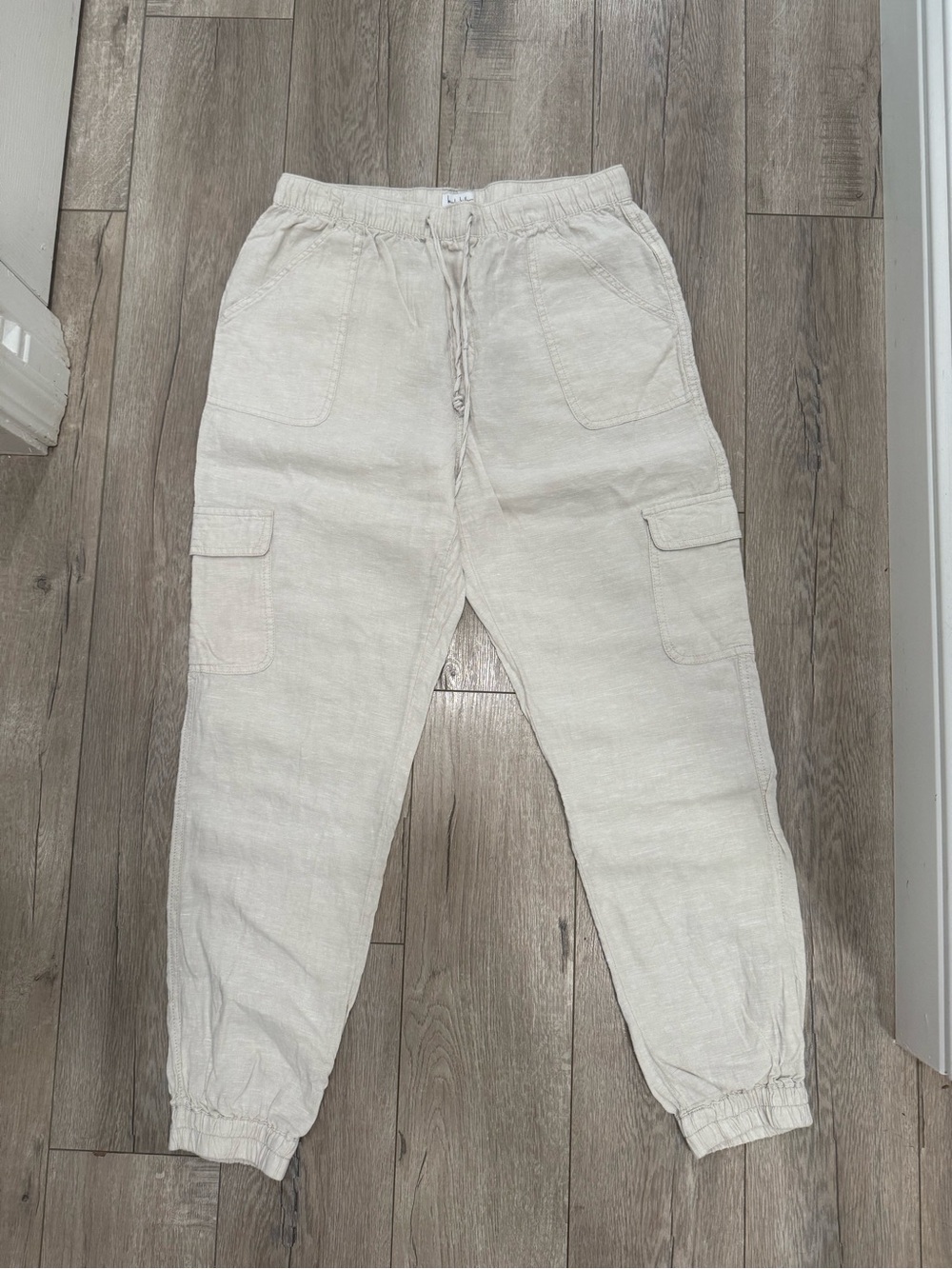 Nicole Miller 100% Linen Cream Cargo Jogger Pants